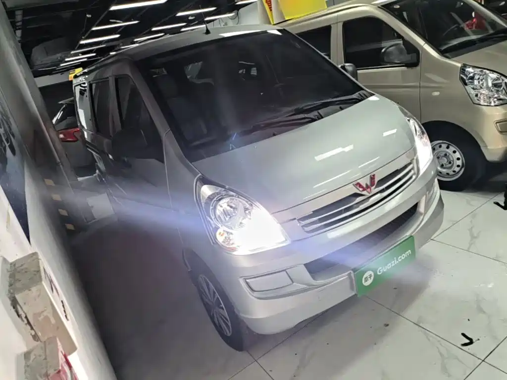Wuling Motors Wuling Rongguang S 2024 2023 1.5L Base 5/7 Seater