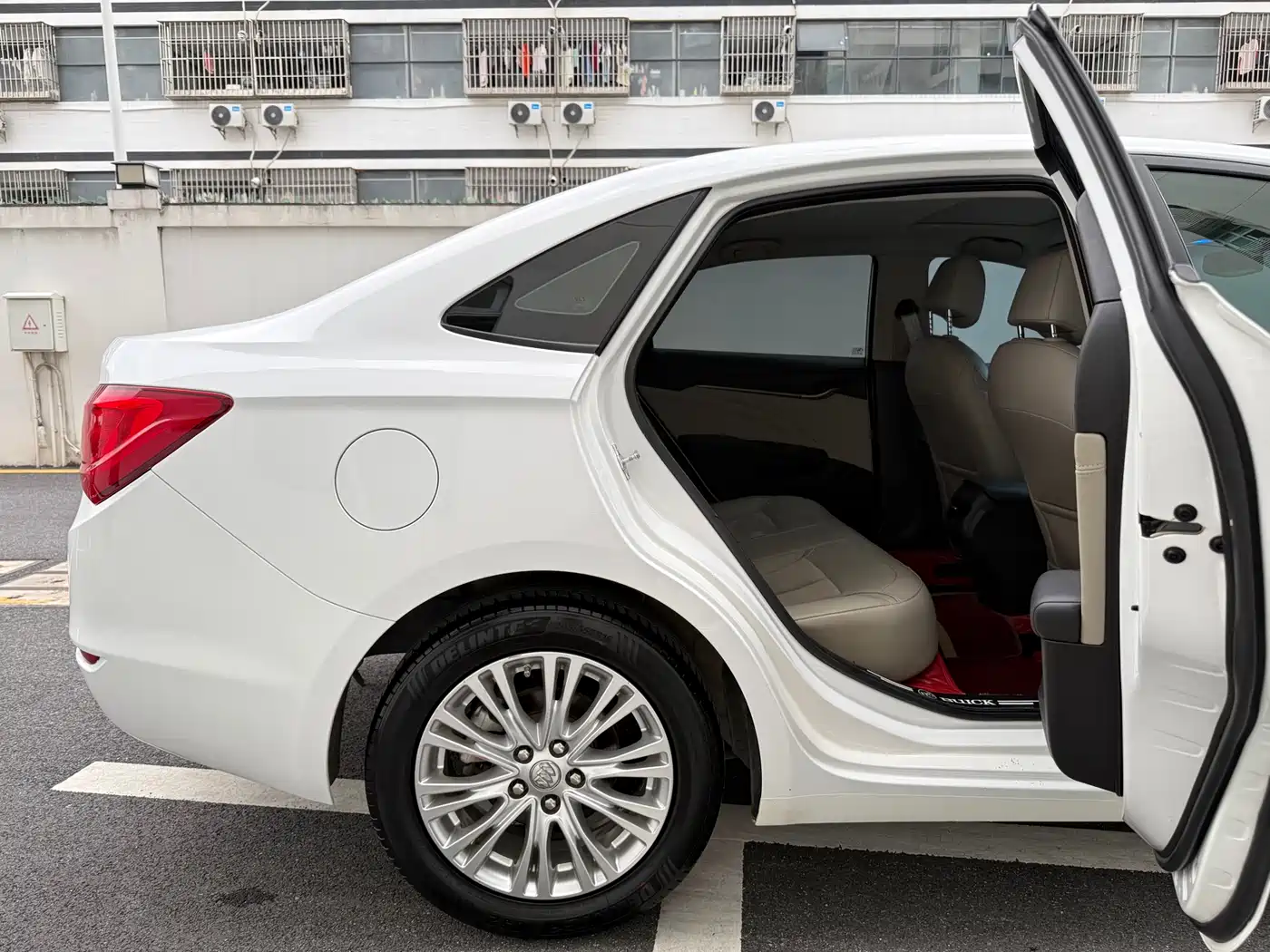 Buick Excelle 2016 Model 15N Automatic Luxury фото 24