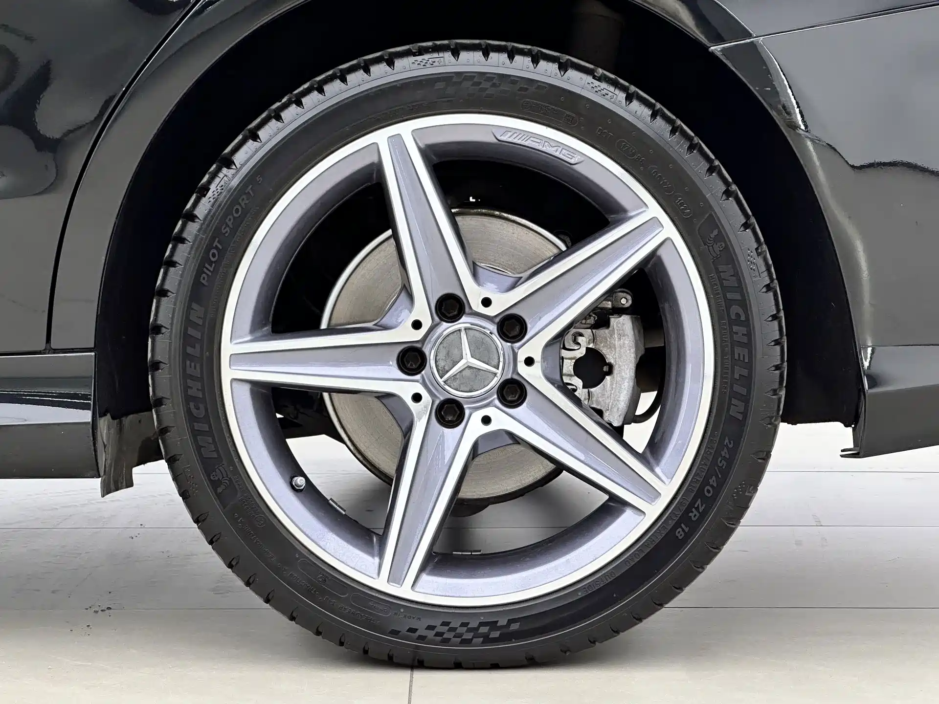 Фото 16 - Mercedes-Benz C-Class