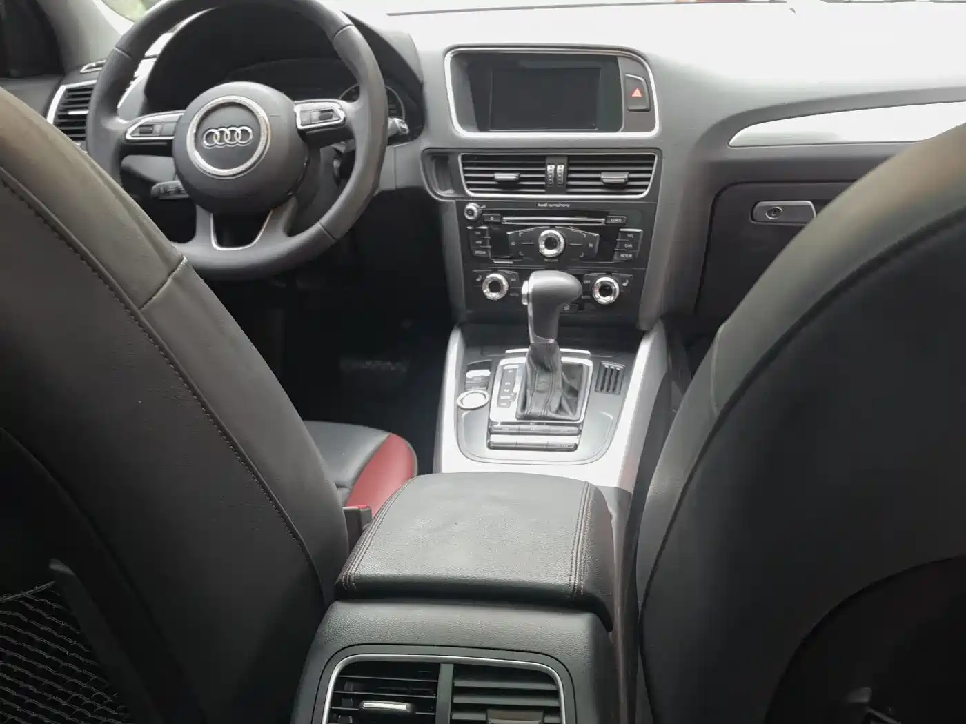 Audi Q5 2017 Plus 40 TFSI Technology фото 10