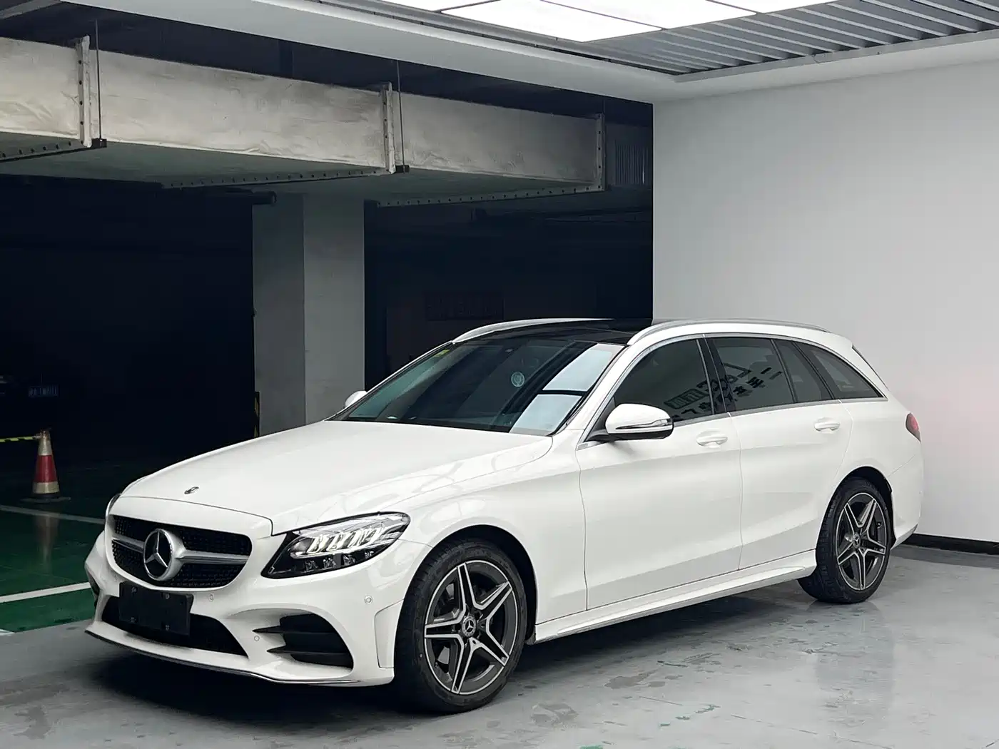Mercedes-Benz C-Class (Import) 2020 Facelift C 260 Station Wagon