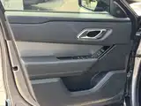 Фото 8 - Land Rover Range Rover Velar