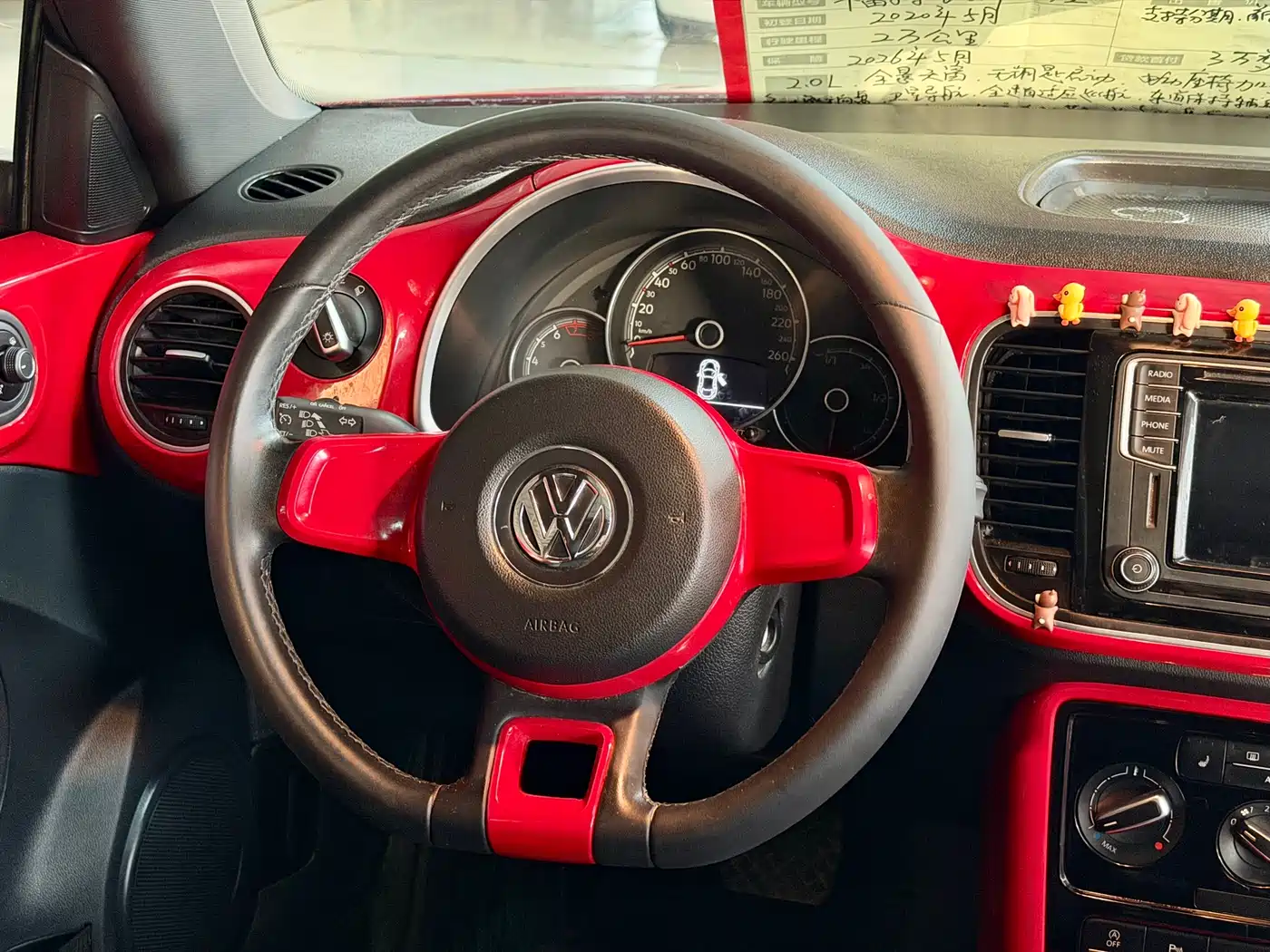 Volkswagen Beetle 2017 180TSI Style фото 9