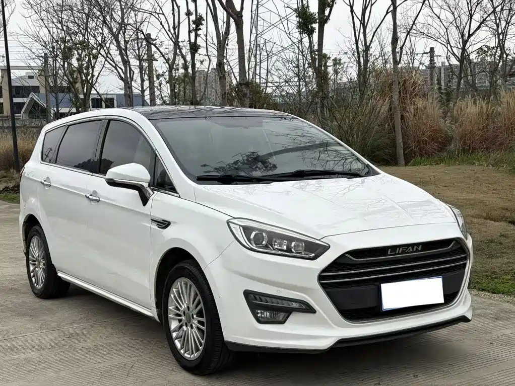 Lifan Xuanlang 2017 2017 1.8L Manual Elite Model
