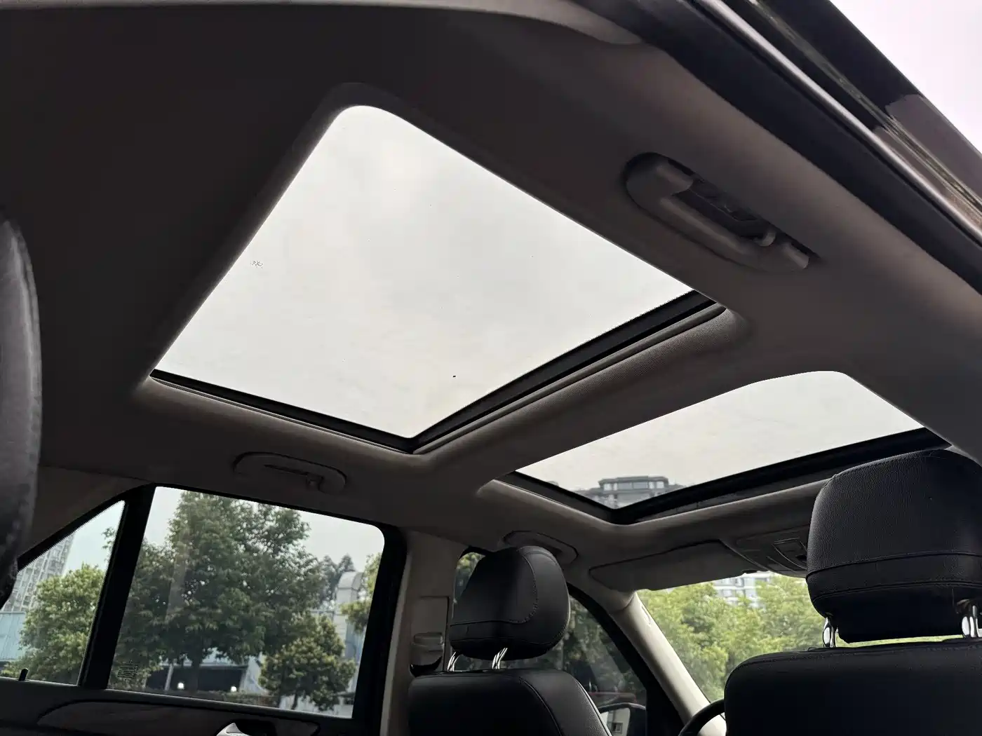 Mercedes-Benz GLE 2016 GLE 320 4MATIC Luxury фото 7