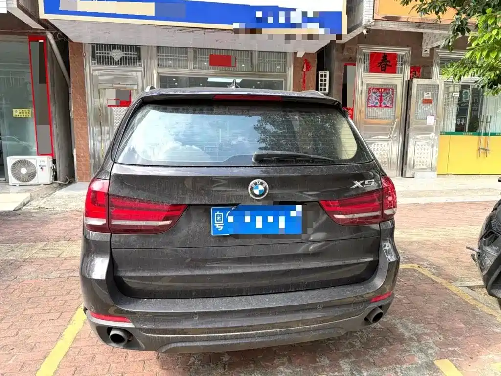 Фото 3 - BMW X5 (Import)