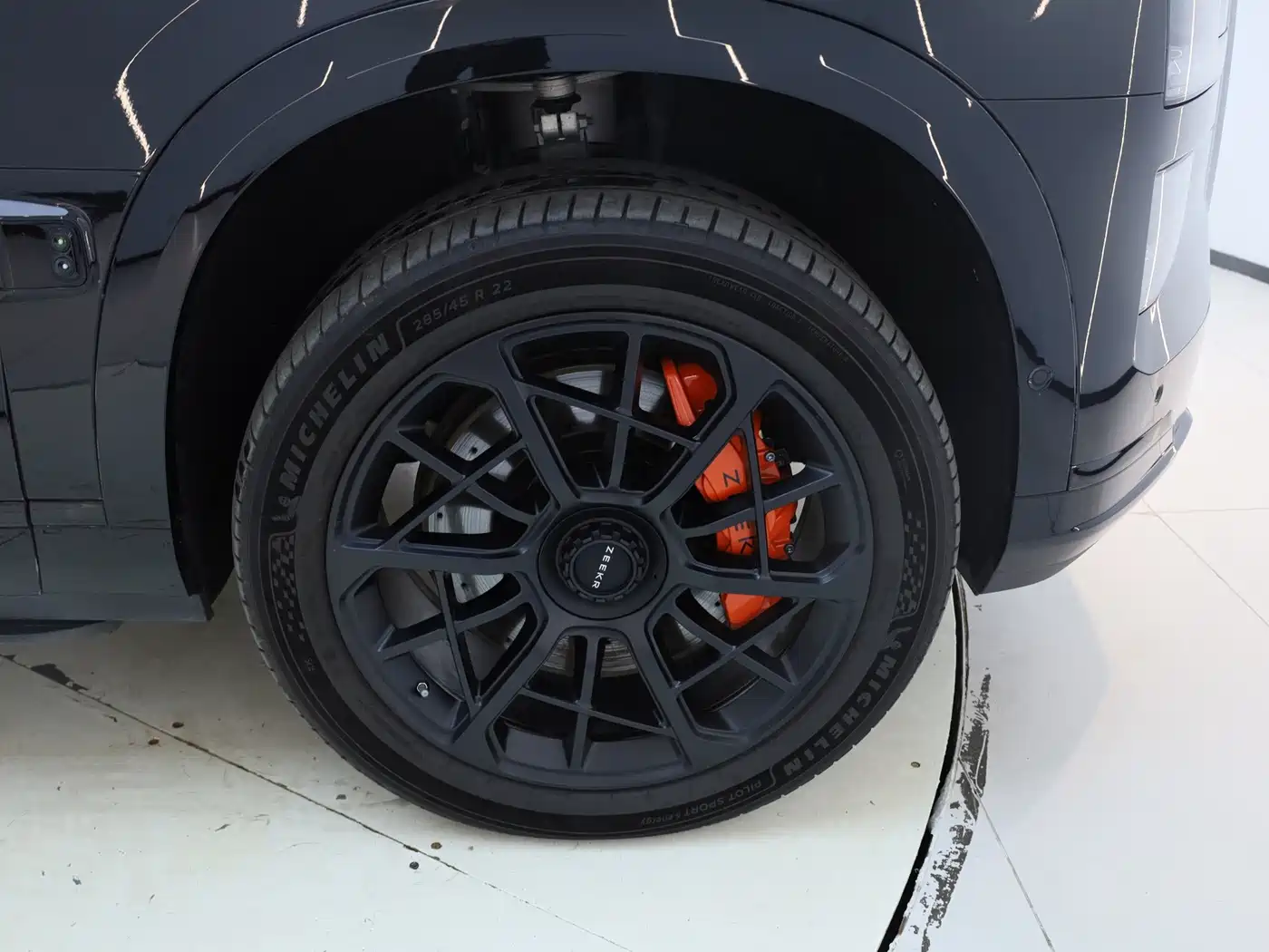 ZEEKR 9X 2026 2025 Model Gloss Black Edition