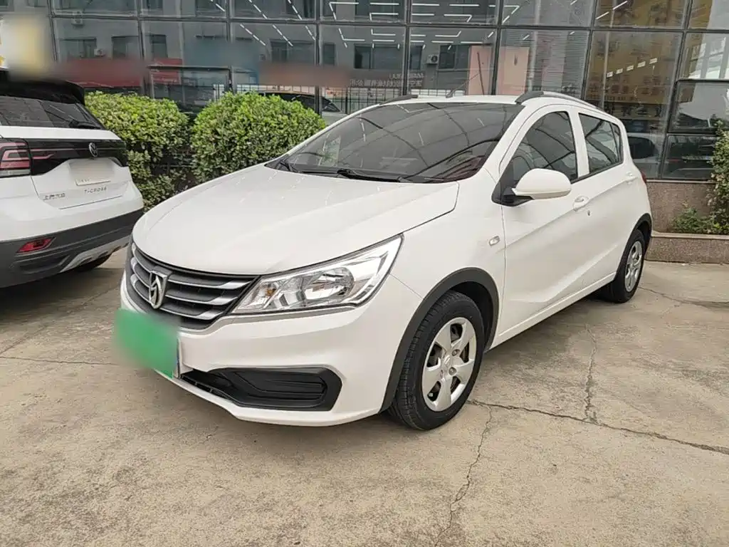 2021 Baojun 310