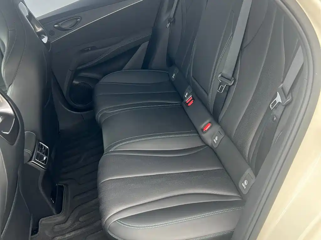 BYD SEAL 06 NEW ENERGY