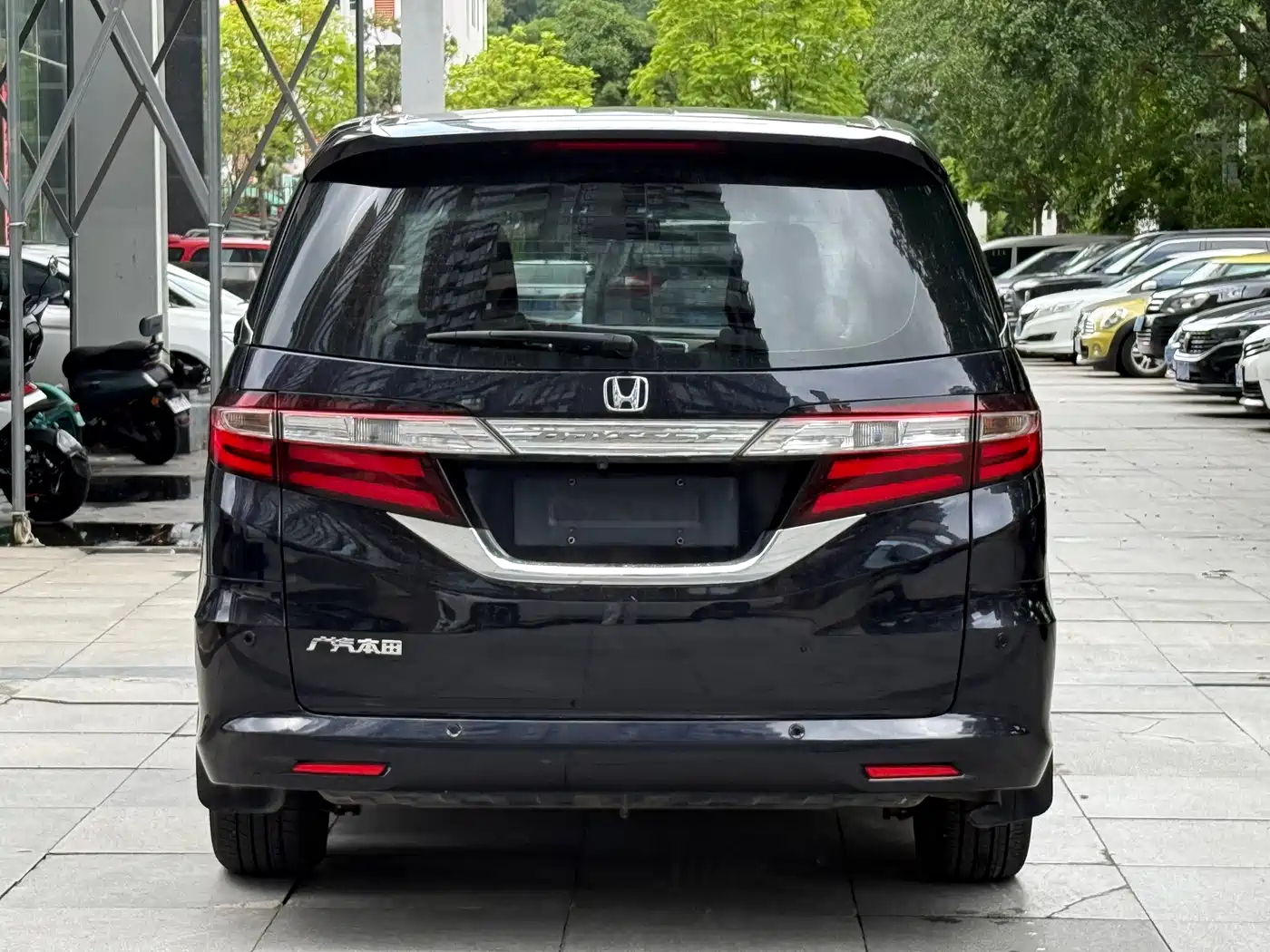 Honda Odyssey 2018 2.4L Luxury Edition фото 5