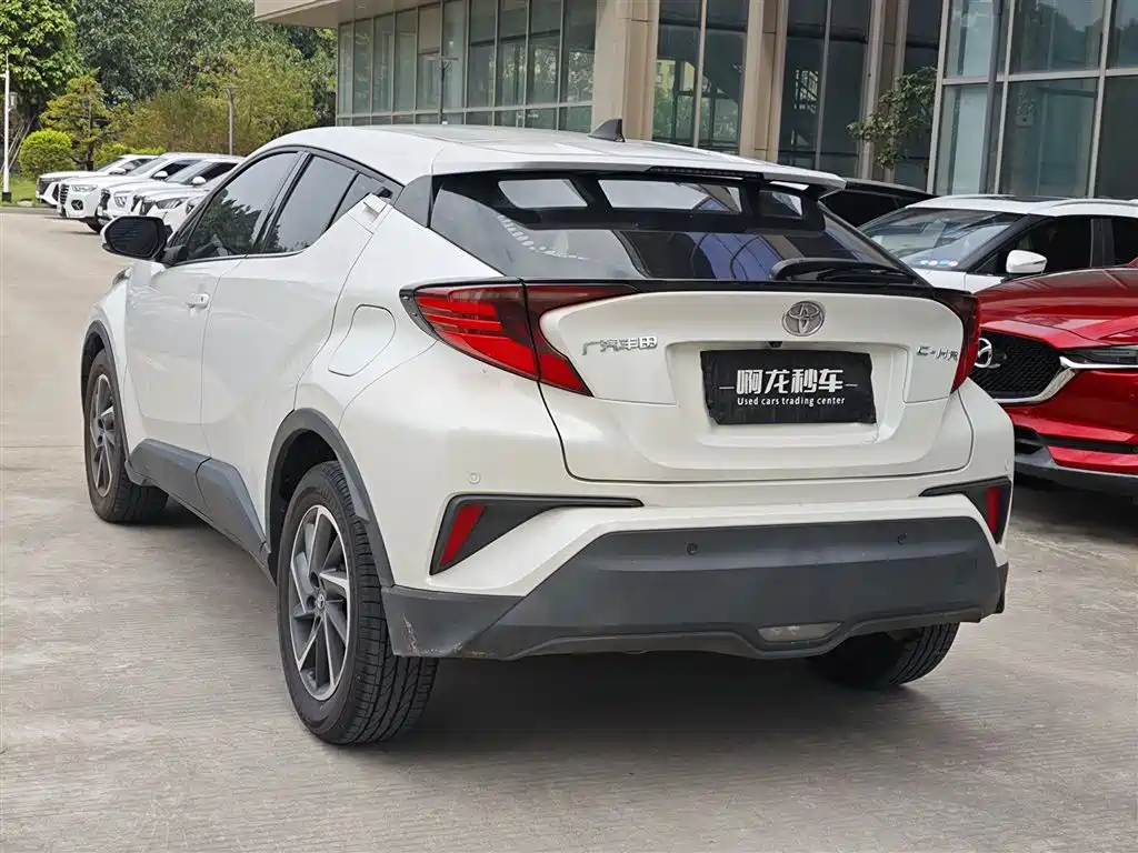 Toyota C-HR 2022 2021 2.0L Luxury Edition