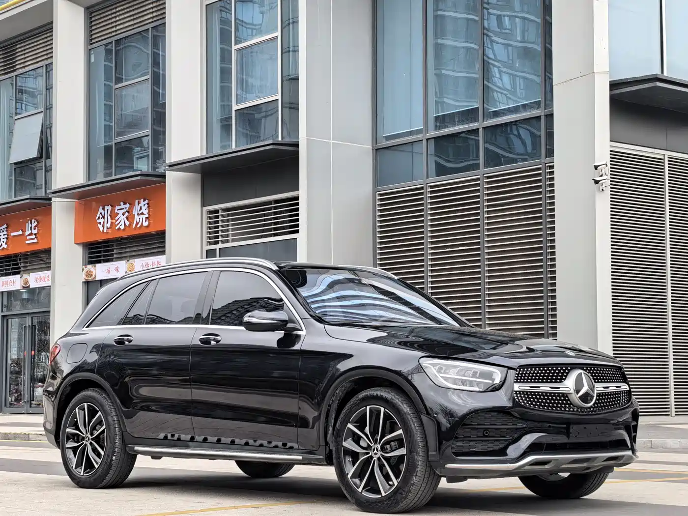 Mercedes-Benz GLC 2022 Facelift GLC 300 L 4MATIC Dynamic фото 3