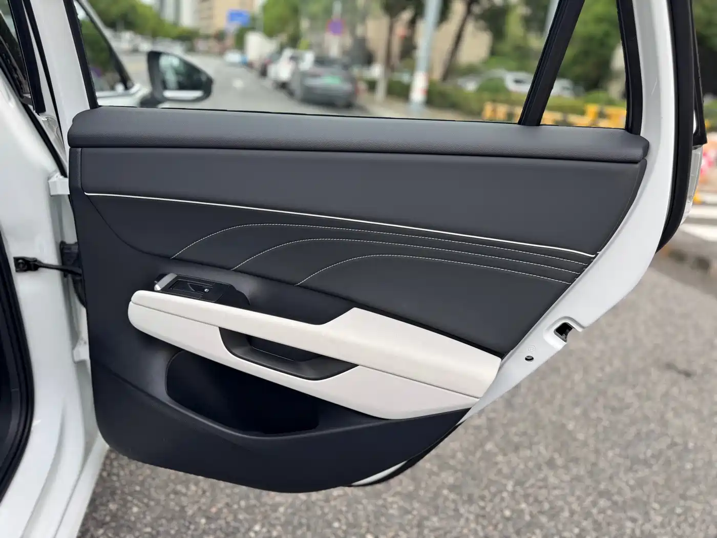 Volkswagen Sagitar, миниатюра 18