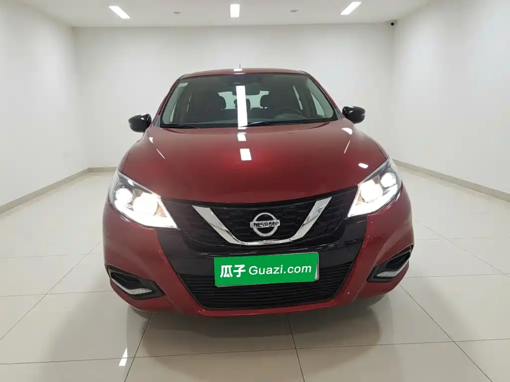Nissan Tiida, миниатюра 3