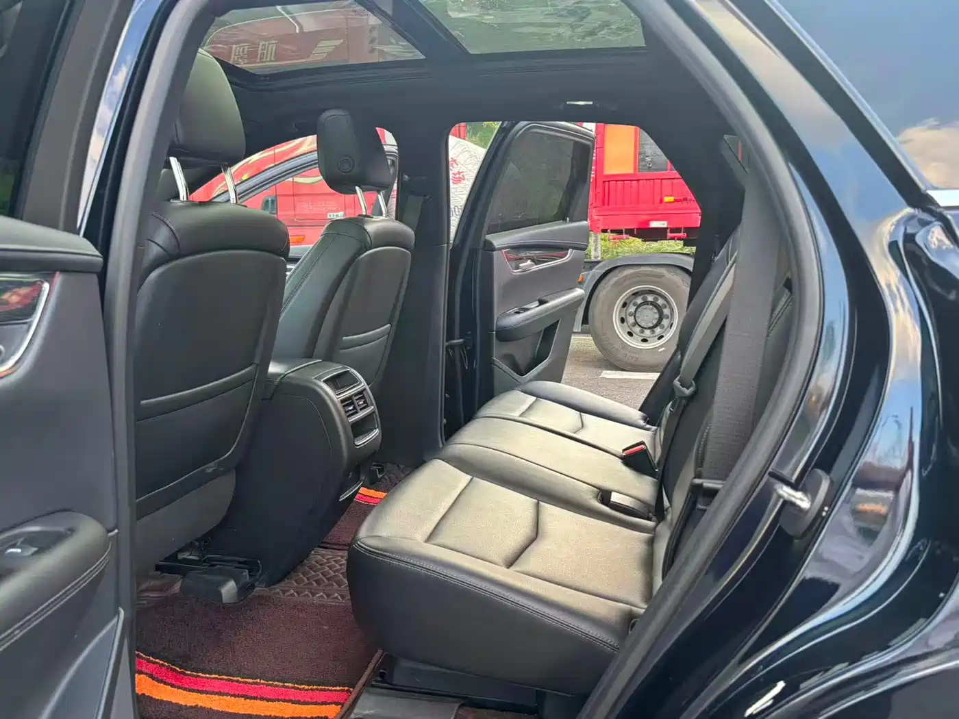 Cadillac XT5 2021 28T 4WD Luxury фото 9