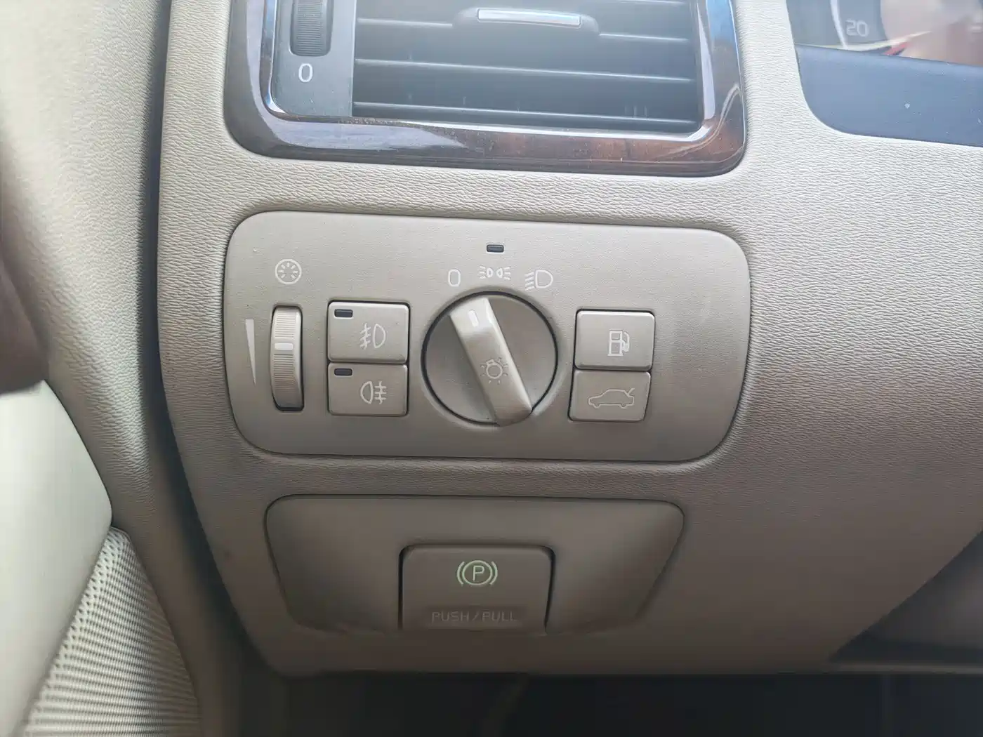 Volvo S80L 2009 2009 3.0T AWD Zhizun Edition
