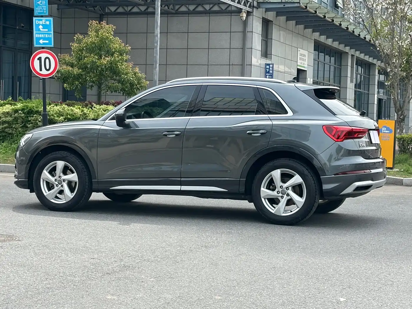 Audi Q3 2019 35 TFSI Progressive Sport фото 12