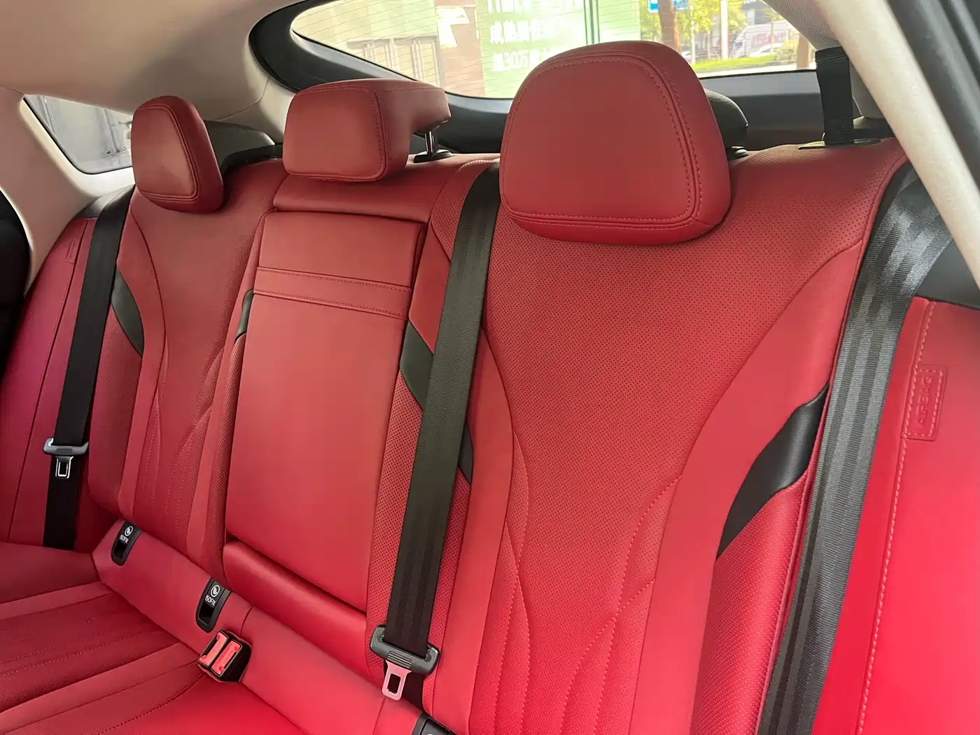 Hongqi H6 2024 Model 2.0T Elegance Edition фото 20