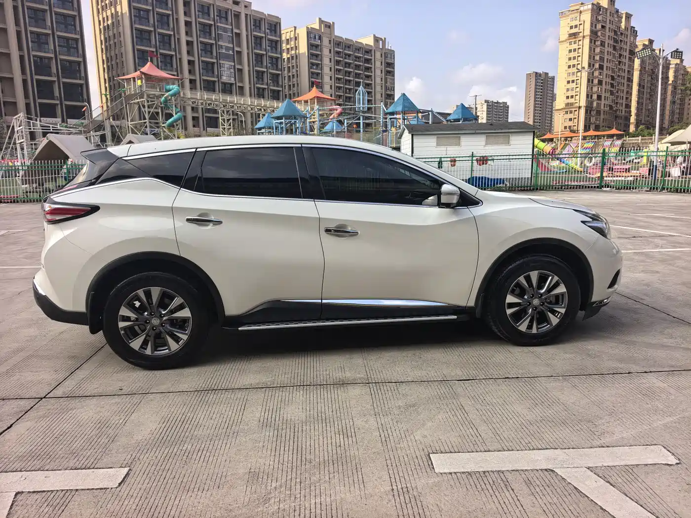 Nissan Murano 2023 2021 2.5L XL 2WD Intelligent Luxury Edition