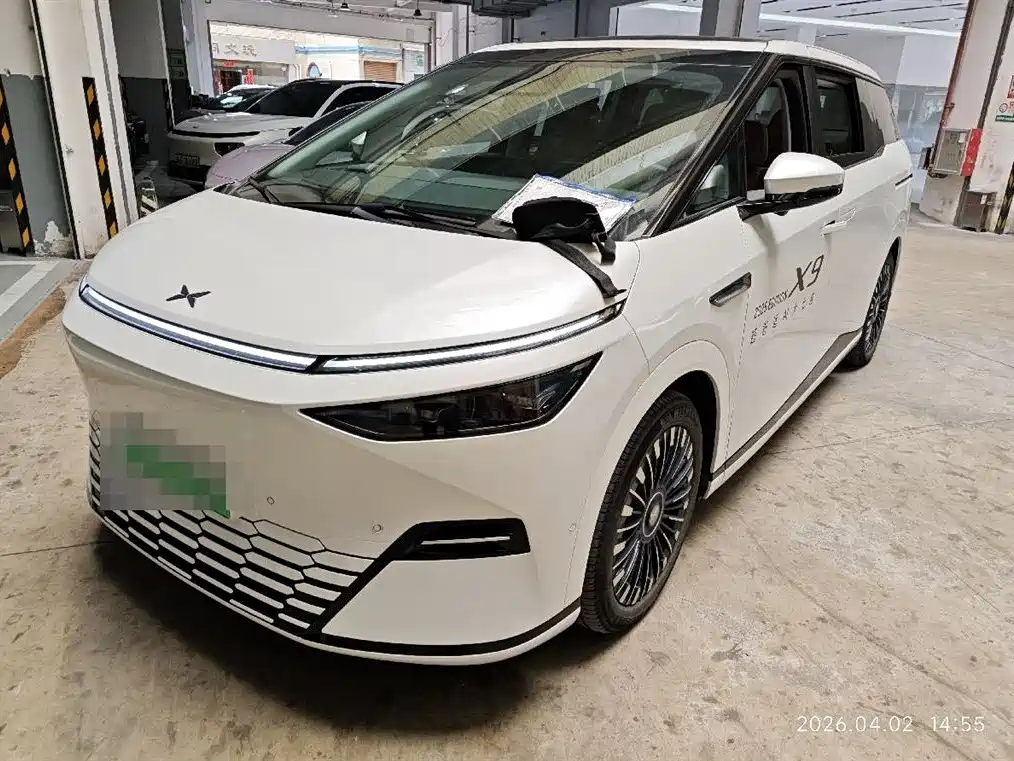 XIAOPENG X9