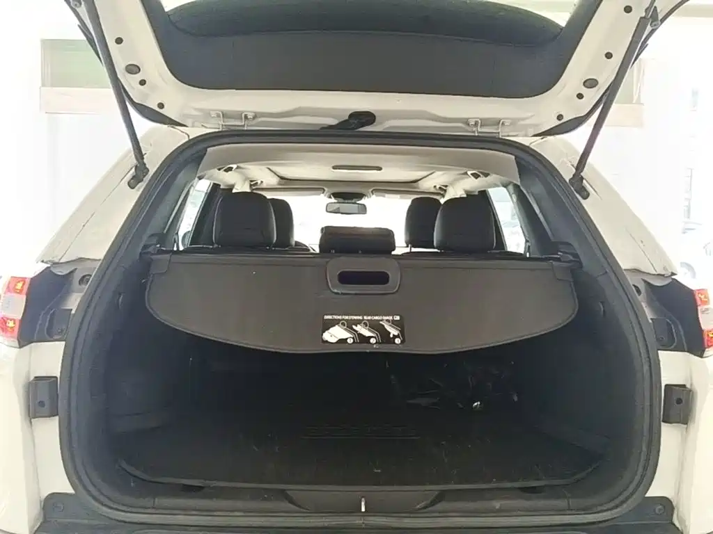 Jeep Cherokee 2018 2017 2.0L Superior Edition