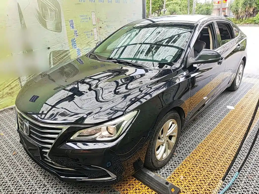 Changan Raeton CC 2019 2018 1.5T Manual Elegant China V