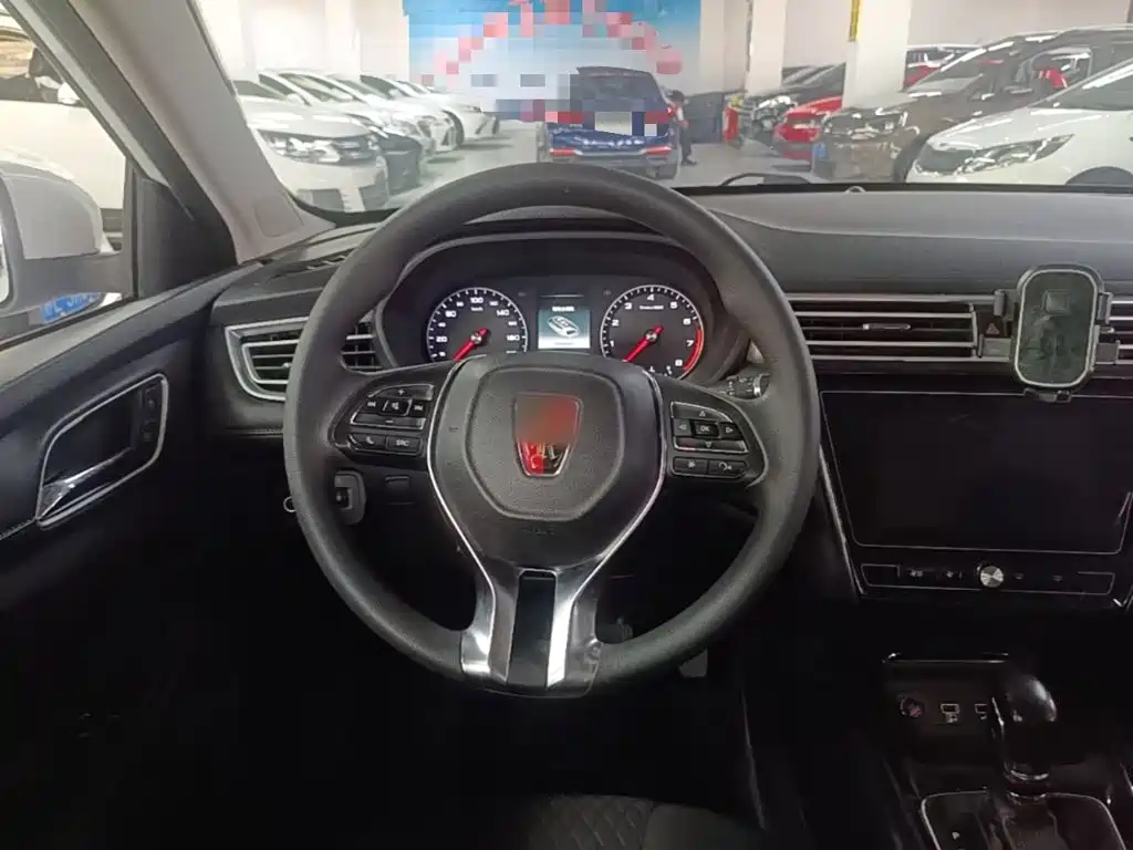 Roewe i5 2019 2019 1.5L Auto 4G-Connected Langyue Edition
