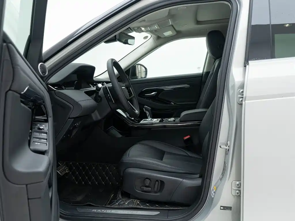 Land Rover Range Rover Evoque 2022 Range Rover Evoque L 249PS R-Dynamic Luxury Edition фото 15