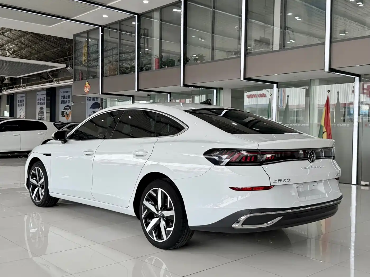 Volkswagen Lamando 2023 Lamando L 280TSI DSG Cool Edition фото 9