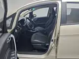 Фото 10 - Geely Vision X3