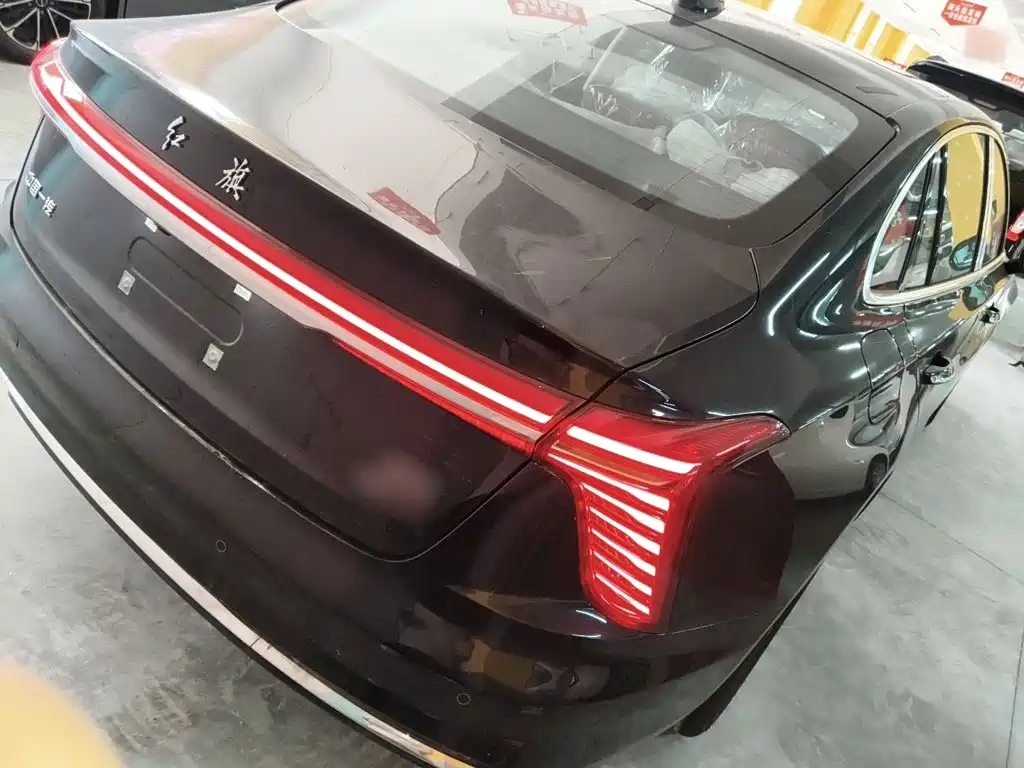 Hongqi H5 2026 2025 1.5T DCT Flag Rhythm 500,000 Units Memorial Edition