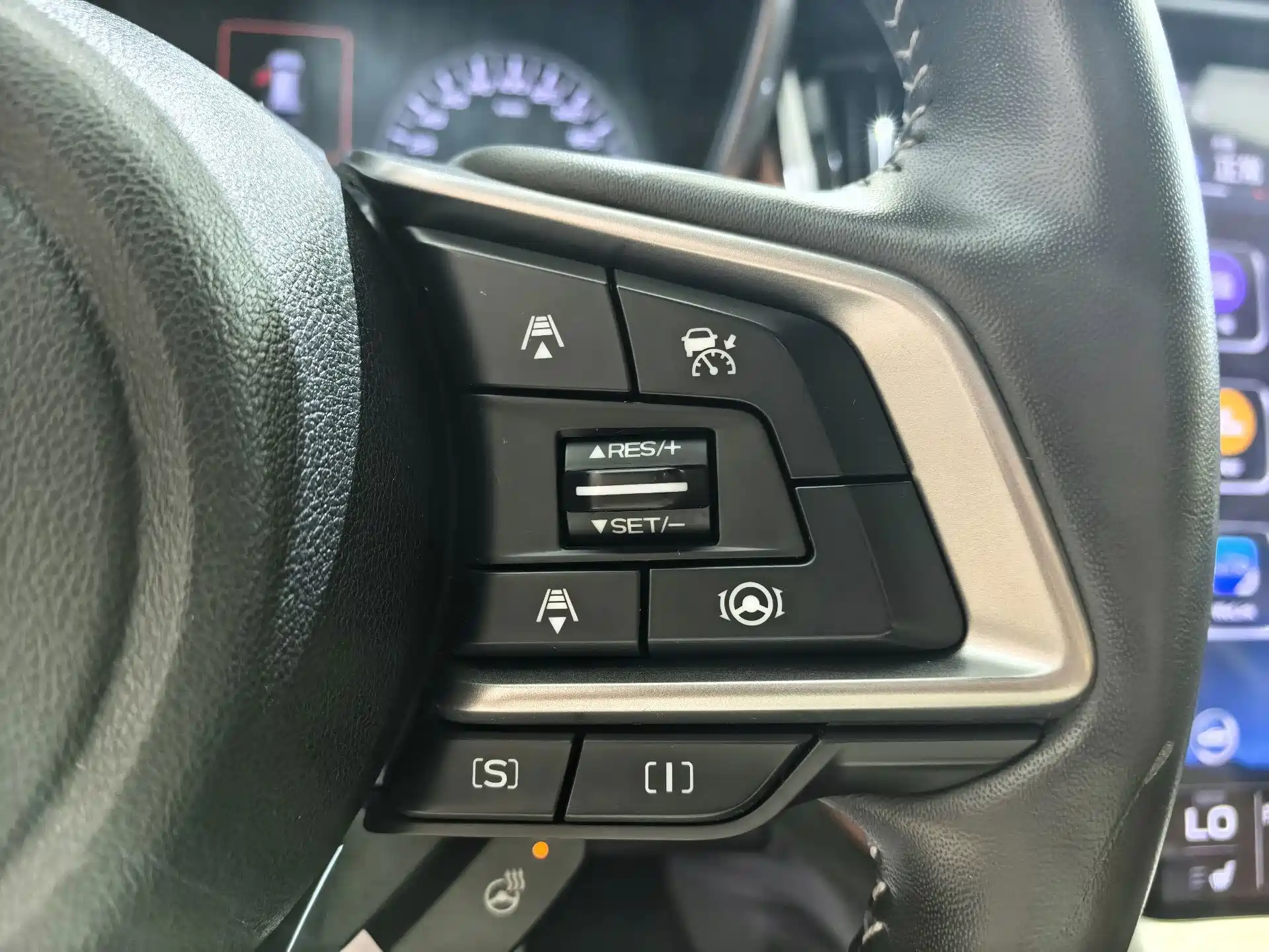 Фото 11 - Subaru Outback