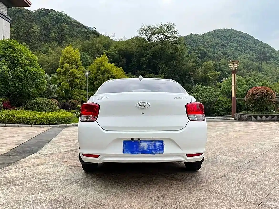 Hyundai Verna 2017 1.4L Manual Renewal China V фото 5
