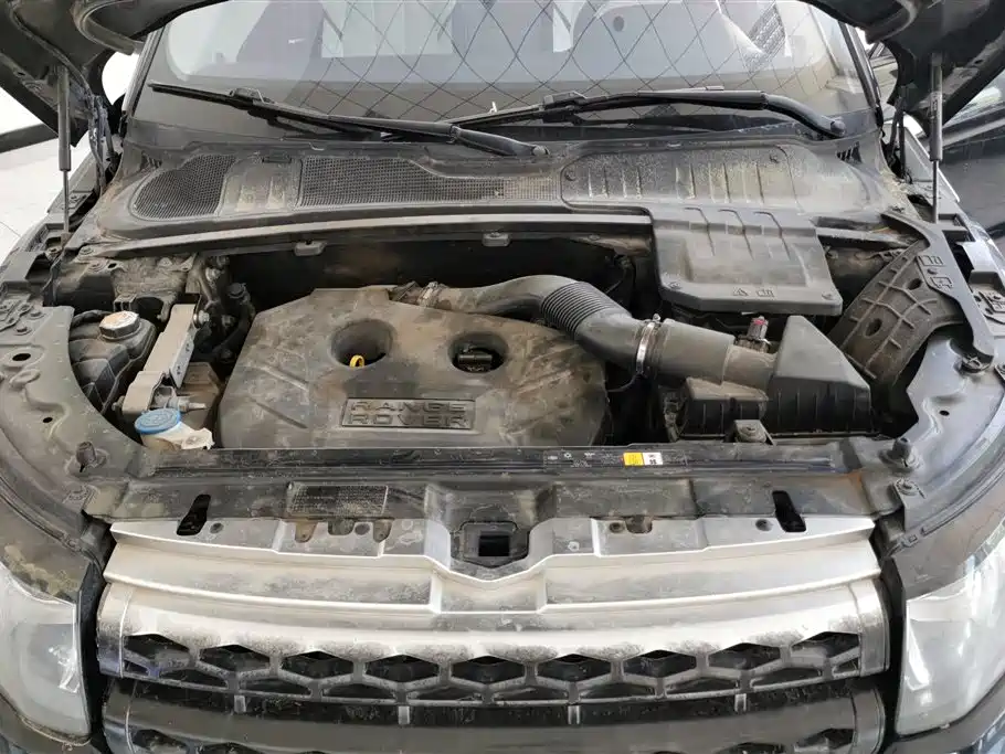 Land Rover Range Rover Evoque (Import) 2012 2.0T 5-door Premium Edition фото 10