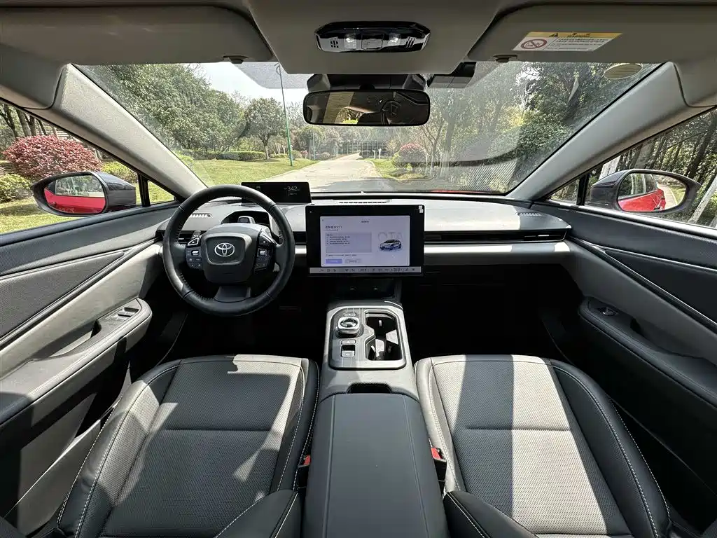 Toyota bZ5 2025 630 PRO Smart Drive Edition фото 5