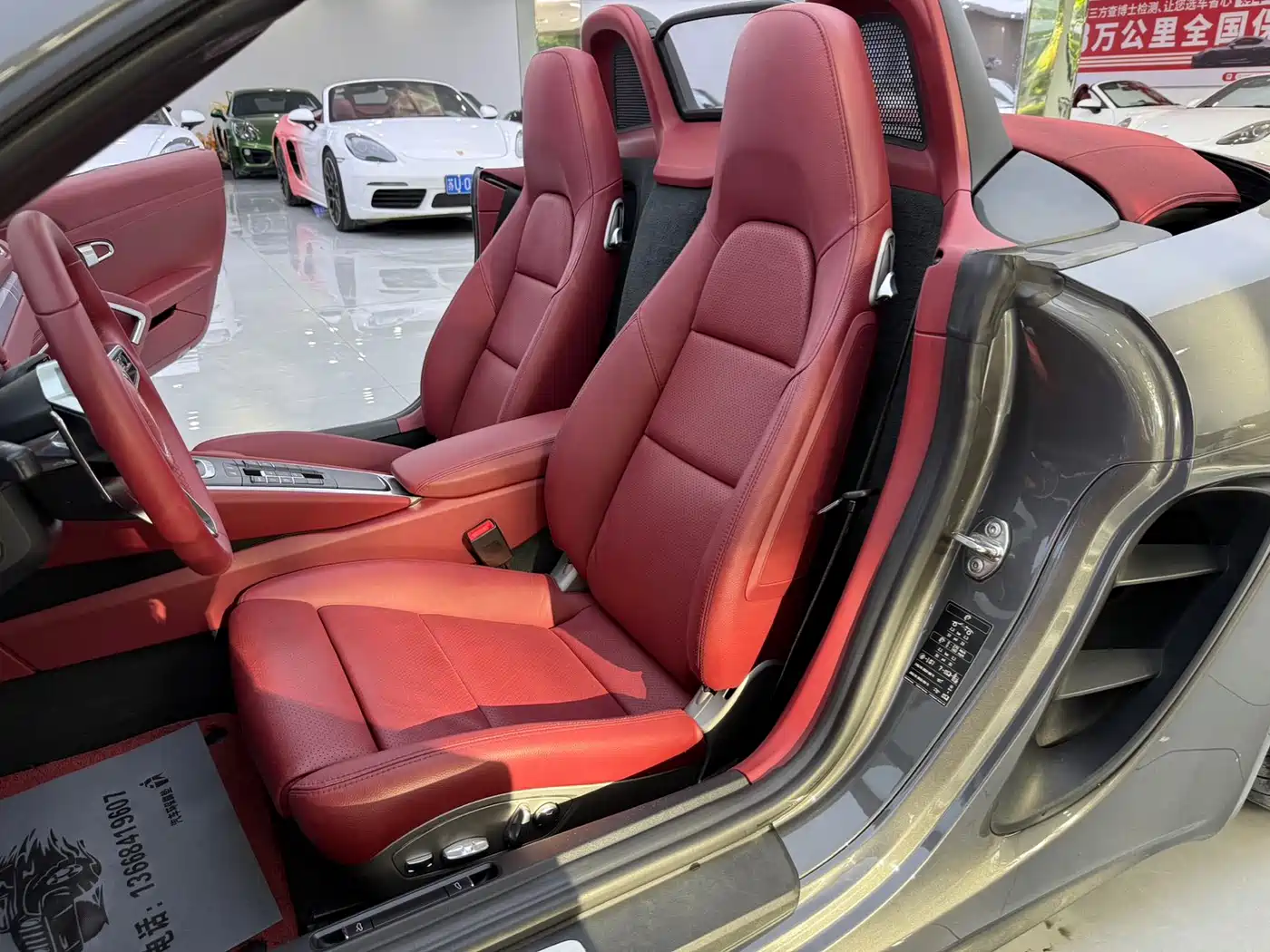 Porsche 718 2016 Boxster 2.0T фото 11