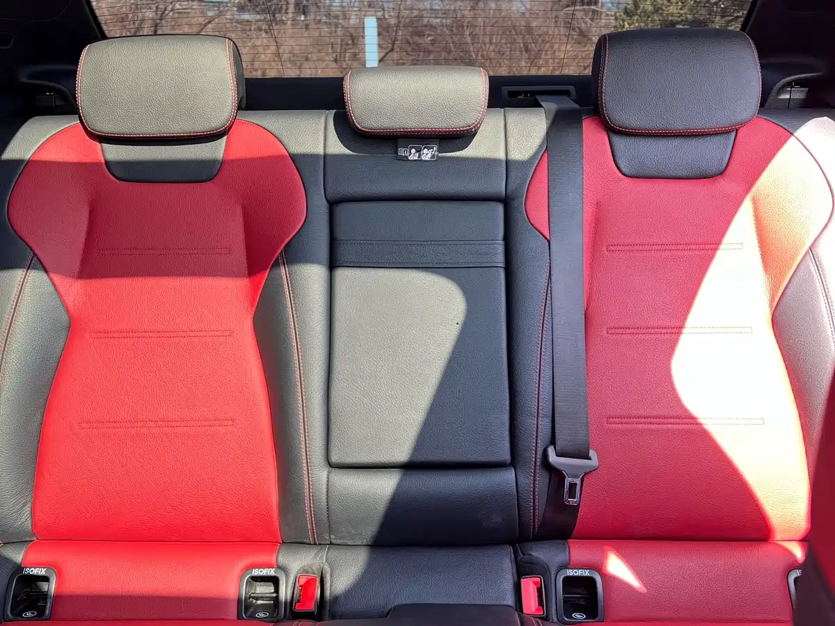 Mercedes-Benz A-Class AMG 2020 AMG A 35 L 4MATIC фото 22