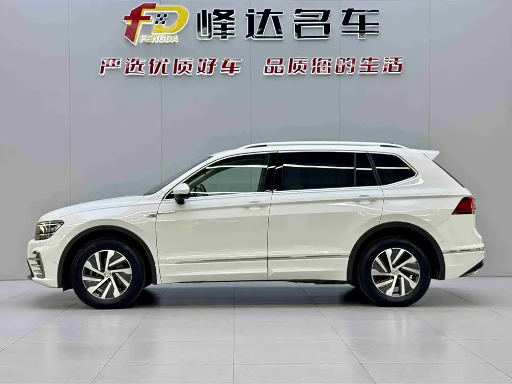 VOLKSWAGEN TIGUAN L NEW ENERGY