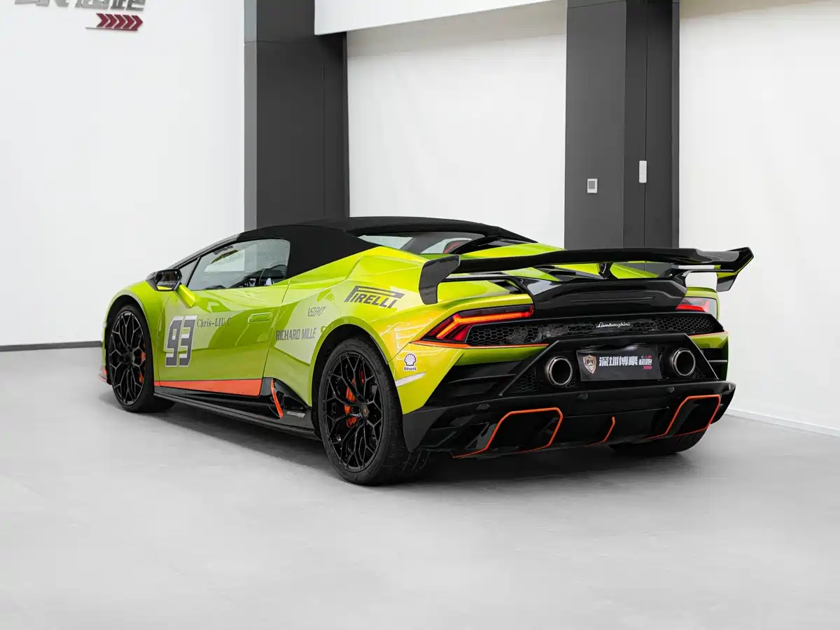 Фото 5 - Lamborghini Huracán