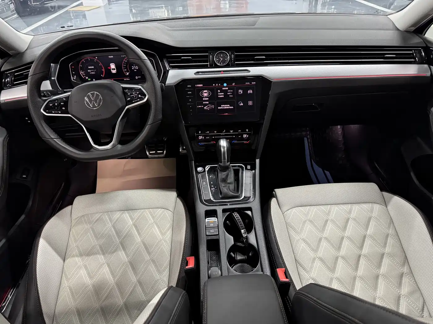 Volkswagen Magotan 2023 Model 2 Million Commemorative Edition 330TSI DSG Luxury фото 9