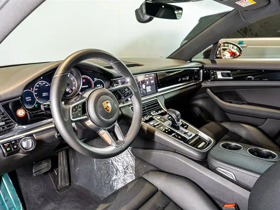 Porsche Panamera 2019 Panamera 2.9T фото 6