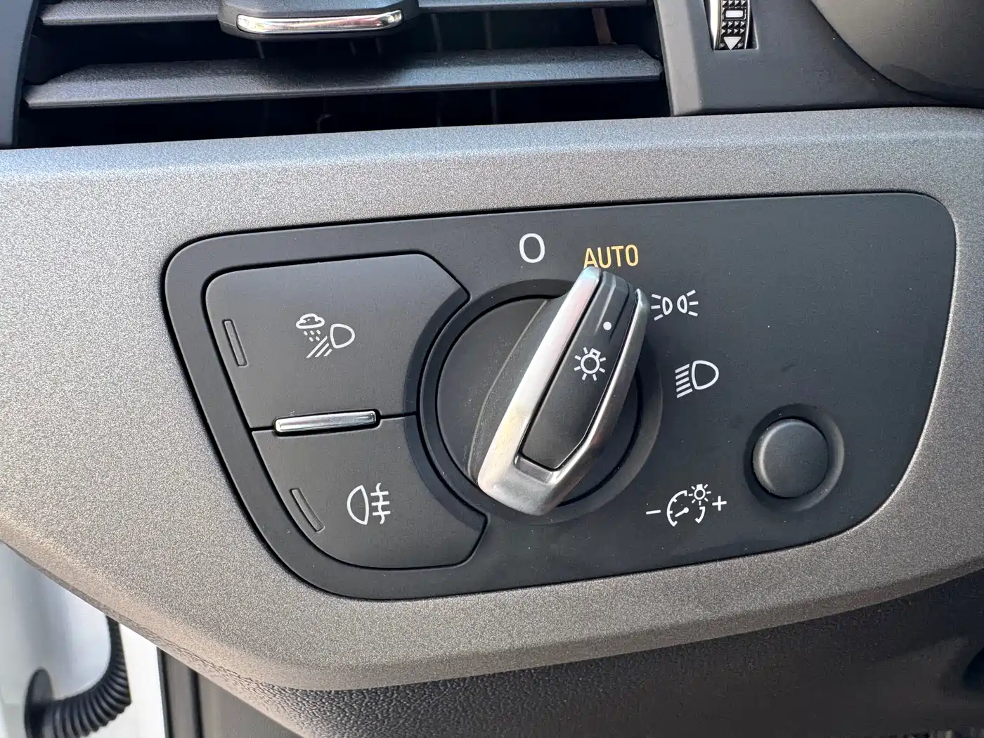 Audi A4L 2019 40 TFSI Progressive (China VI) фото 14