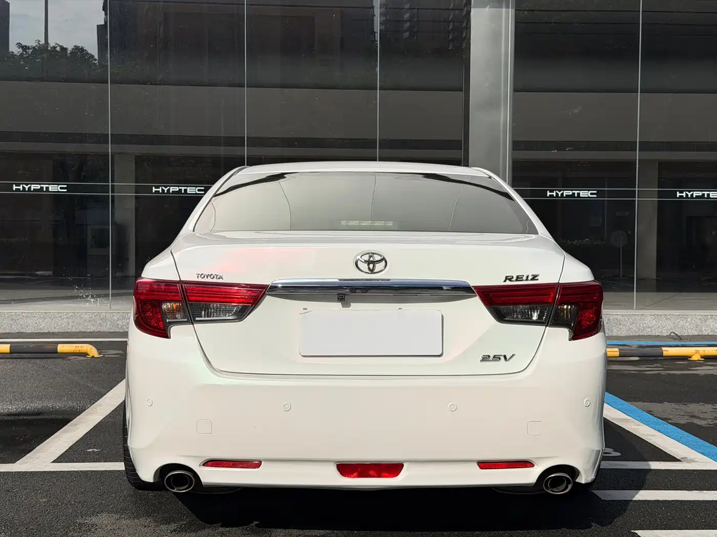 Toyota Reiz 2016 2013 2.5V Elite Edition