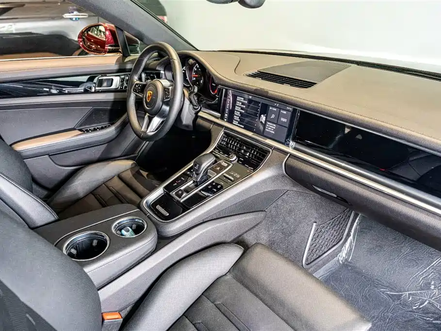 Porsche Panamera 2019 Panamera 2.9T фото 9