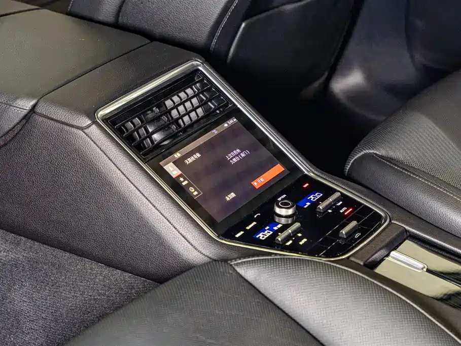 Porsche Panamera 2019 Panamera 2.9T фото 18