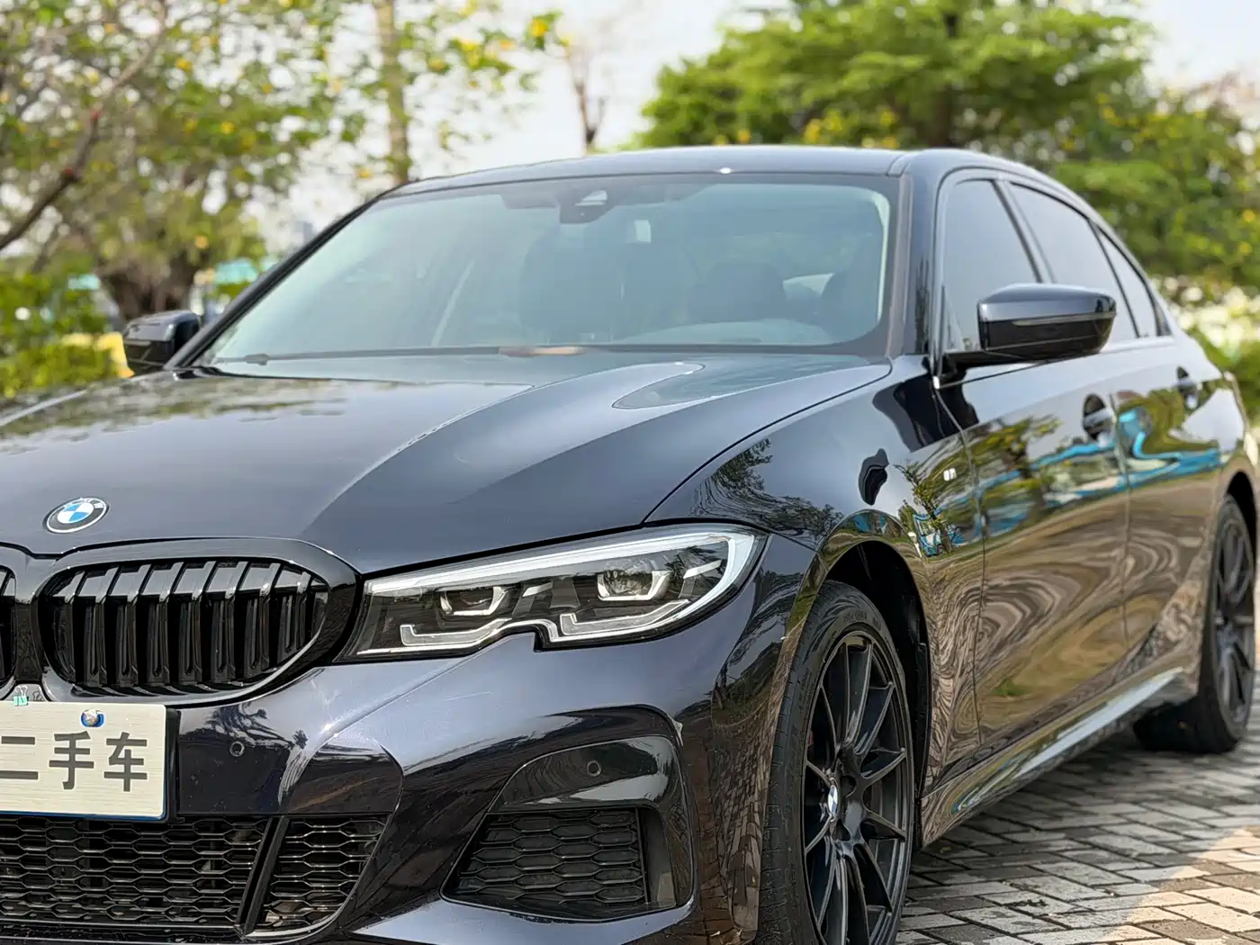 BMW 3-SERIES