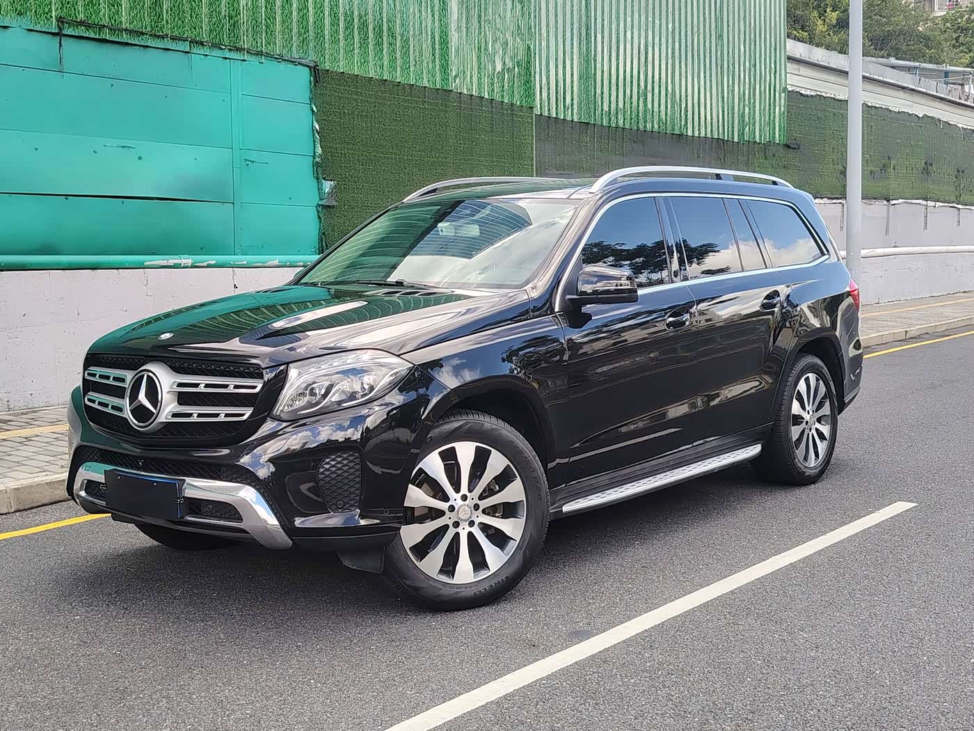 Mercedes-Benz GLS