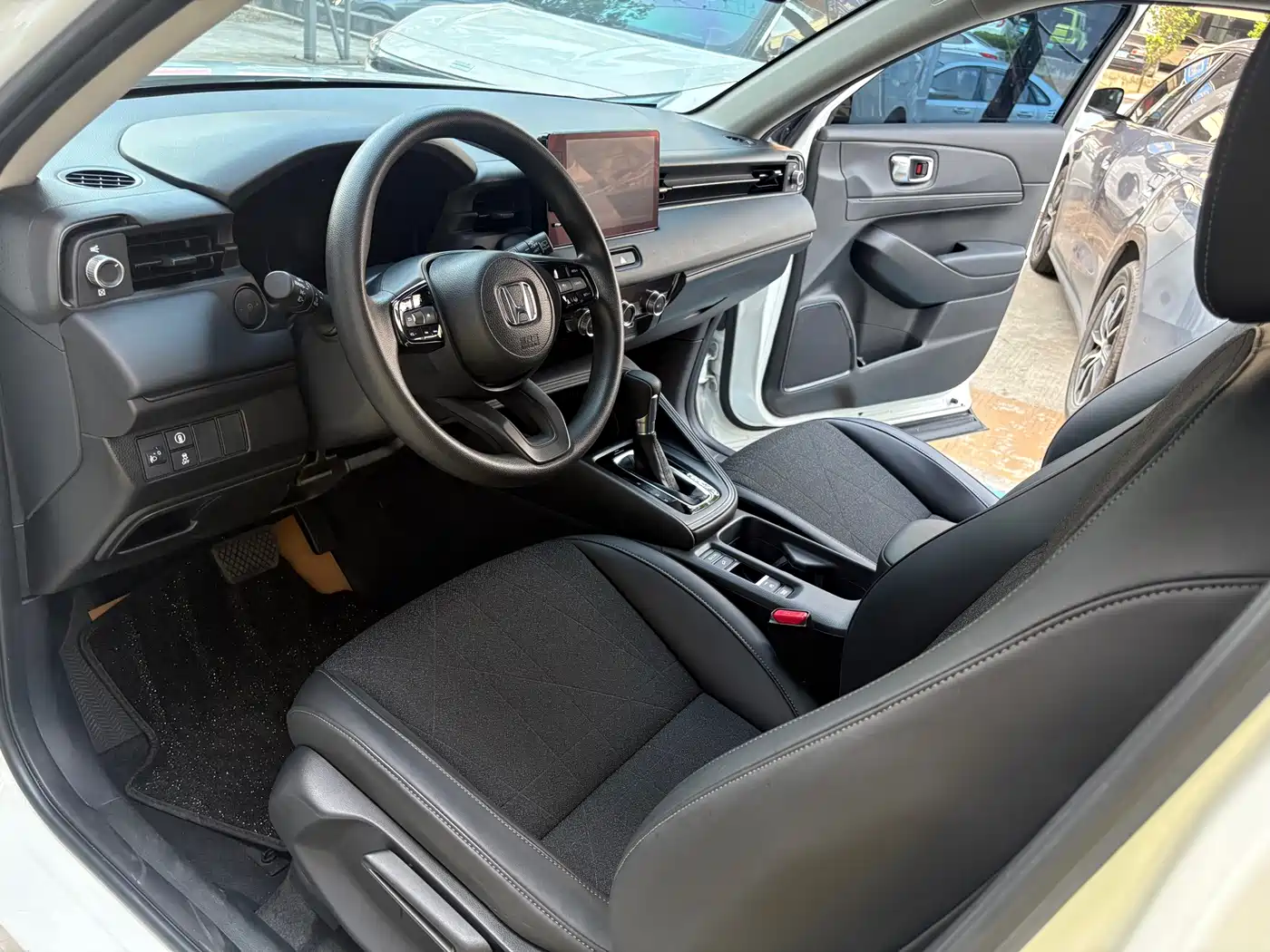Honda Vezel 2024 2023 1.5L CVT Technology Edition