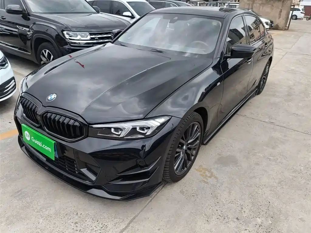 BMW 3 Series 2023 325Li M Sport Black Night Package