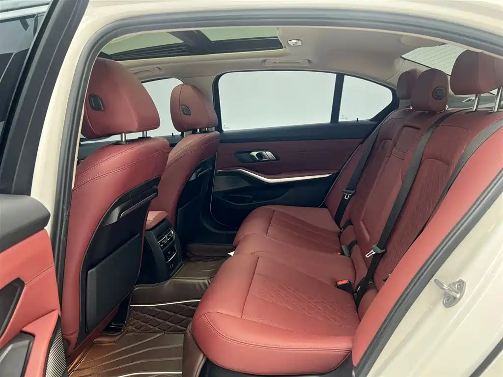 BMW 3 Series 2022 Facelift 320Li M Sport Package фото 14